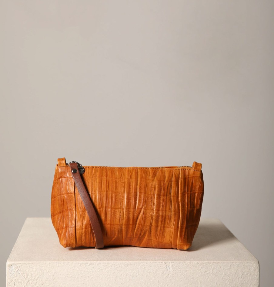 The "Lorrie Clutch" | Daniella Lehavi Lorrie Clutch